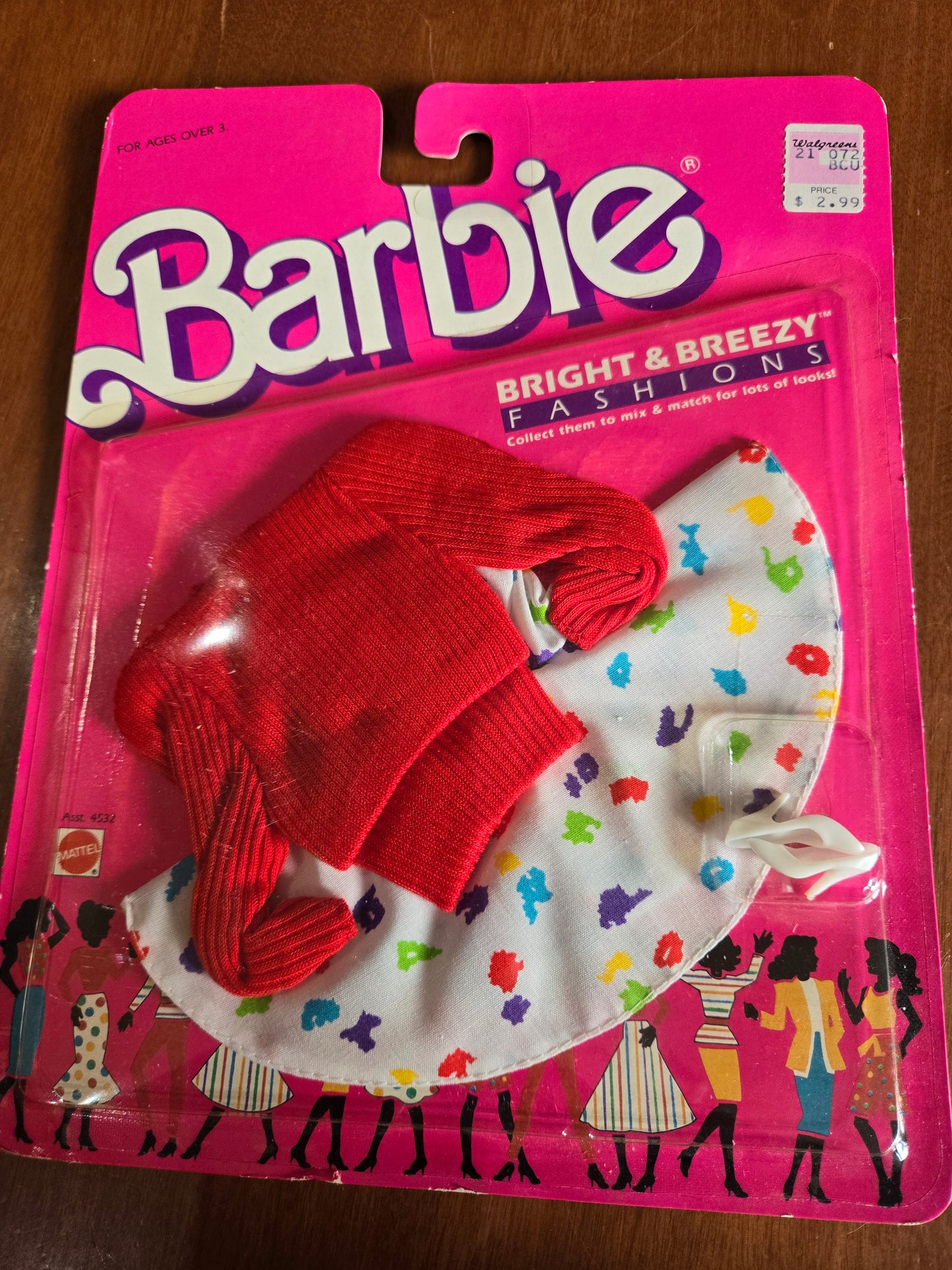 Bright & Breezy Fashions - Barbie Fashion - red sweater - Mint on card - 1987
