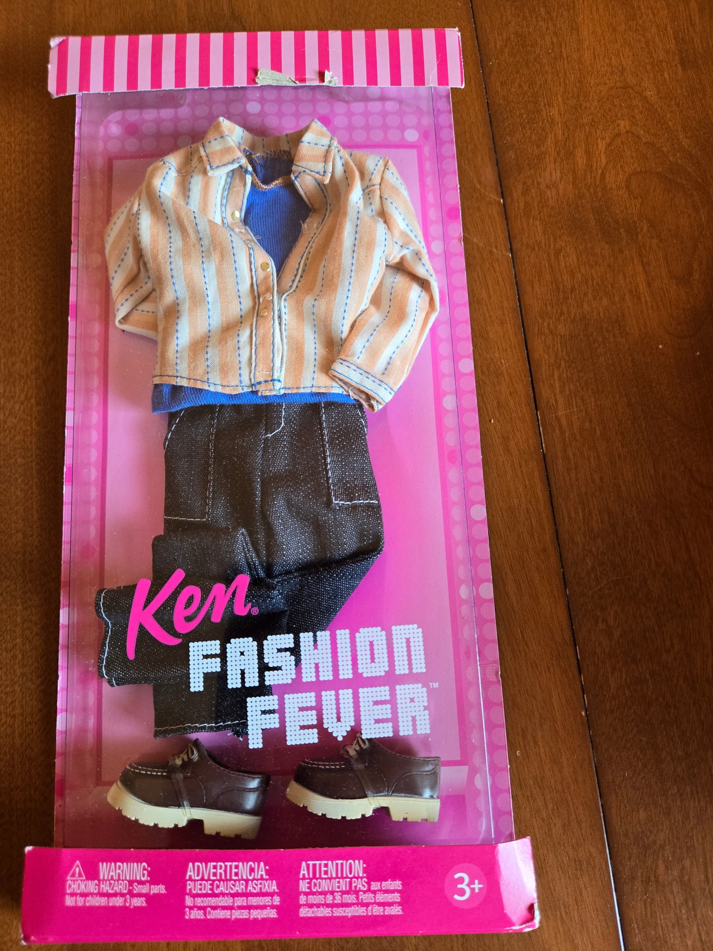 Fashion Fever Ken Fashion - Barbie - Jeans - Mint on card - 2006