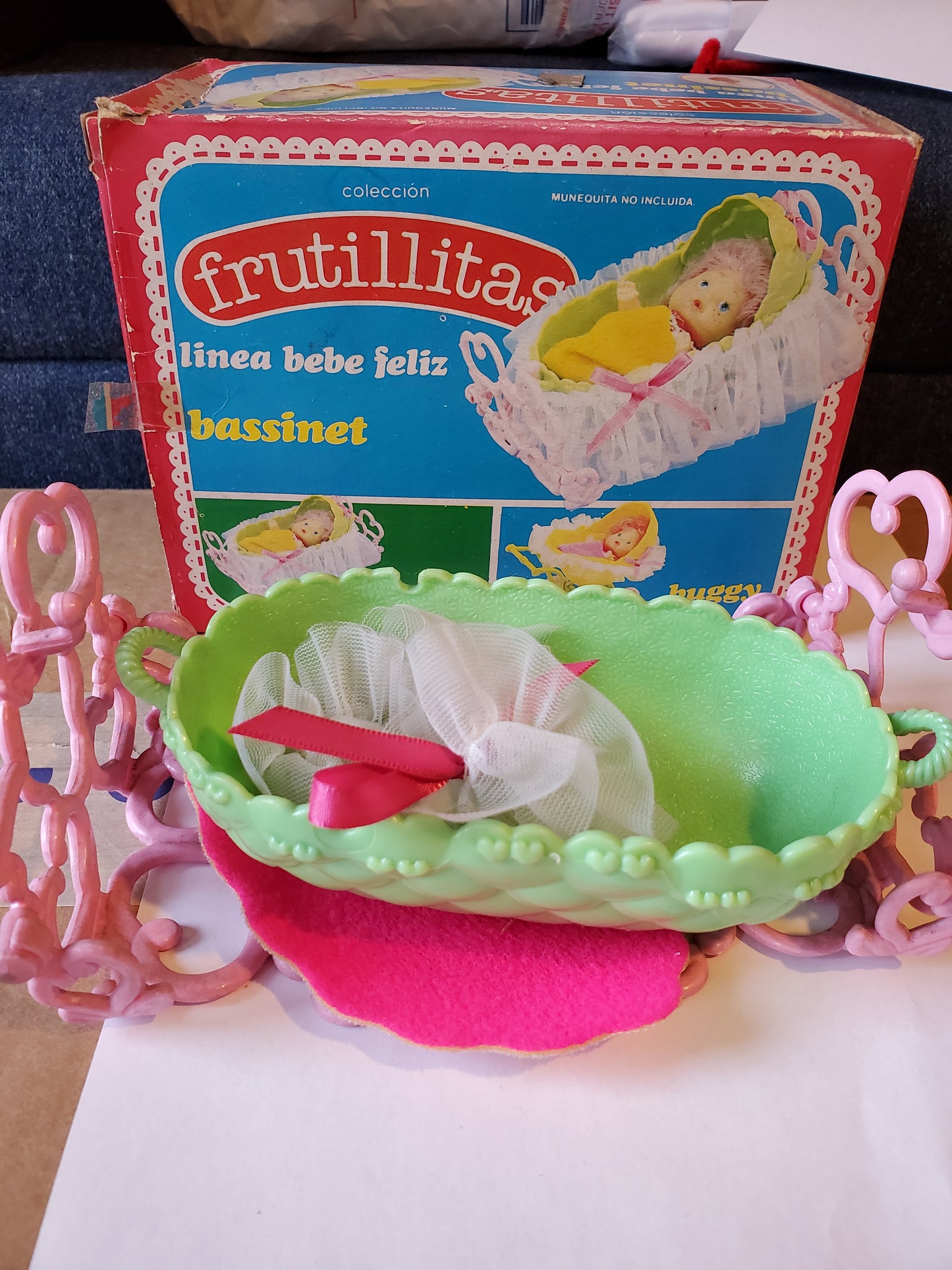 Berry Baby Bassinet - Mint in Box - From Argentina - Strawberry Shortcake