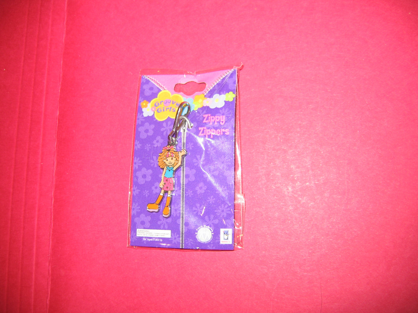 Zippy Zipper - Groovy Girls - Danika - Mint in Package Jewelry