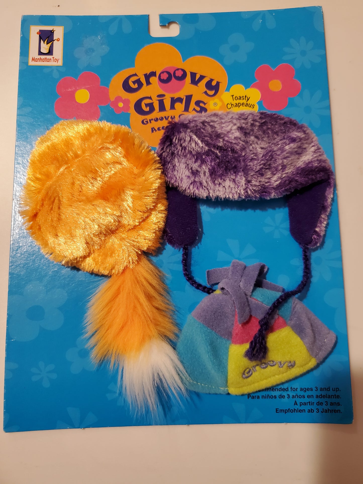 Hats - Toasty Chapeaus- Fashion Set - Groovy Girls 2001 - Mint in Box
