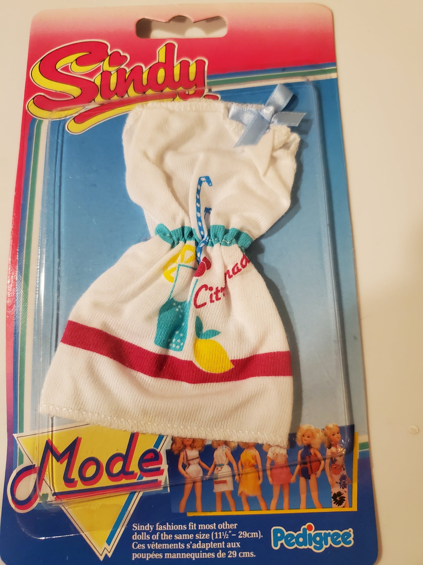 Sindy -Fashion - Mint in Package - White Dress- by Pedigree