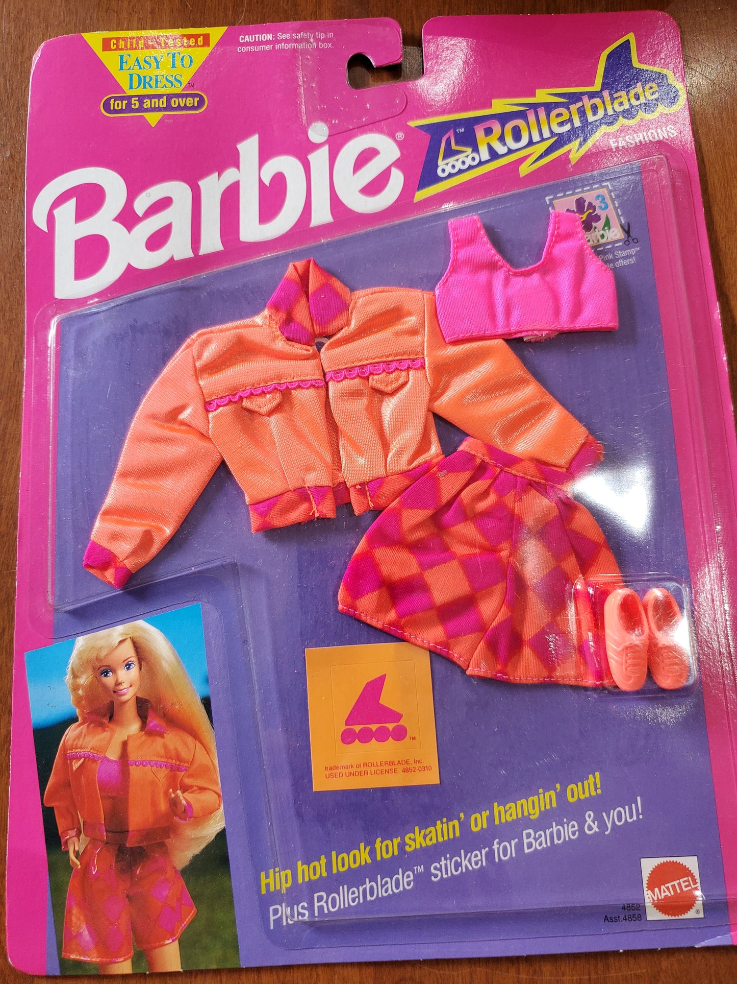 Rollerblades - Barbie Fashion - Orange - Mint on card - 1991