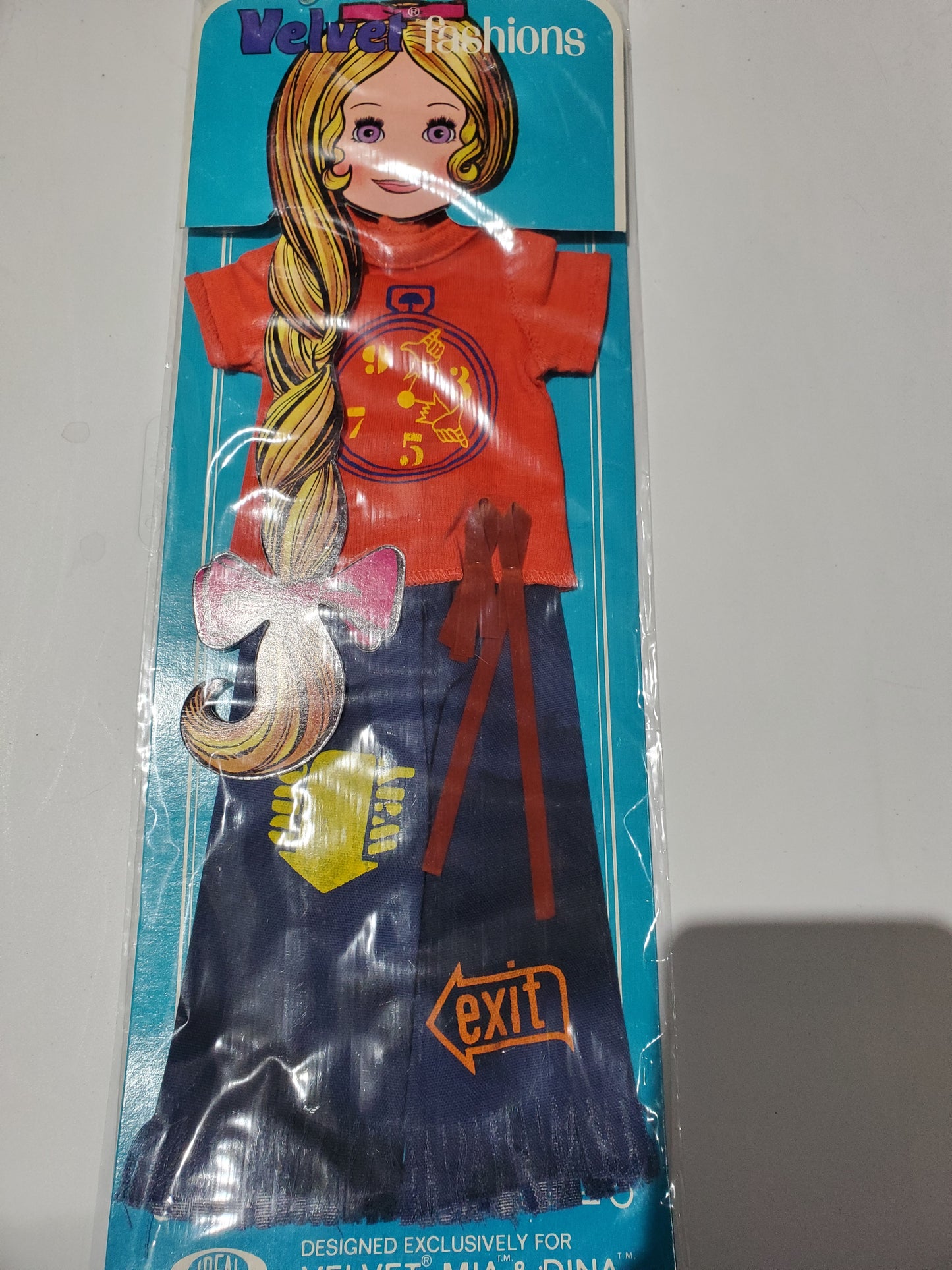 Velvet - Ideal Gro Hair - Fashion - Mint in Package - Dandy Denims 1972