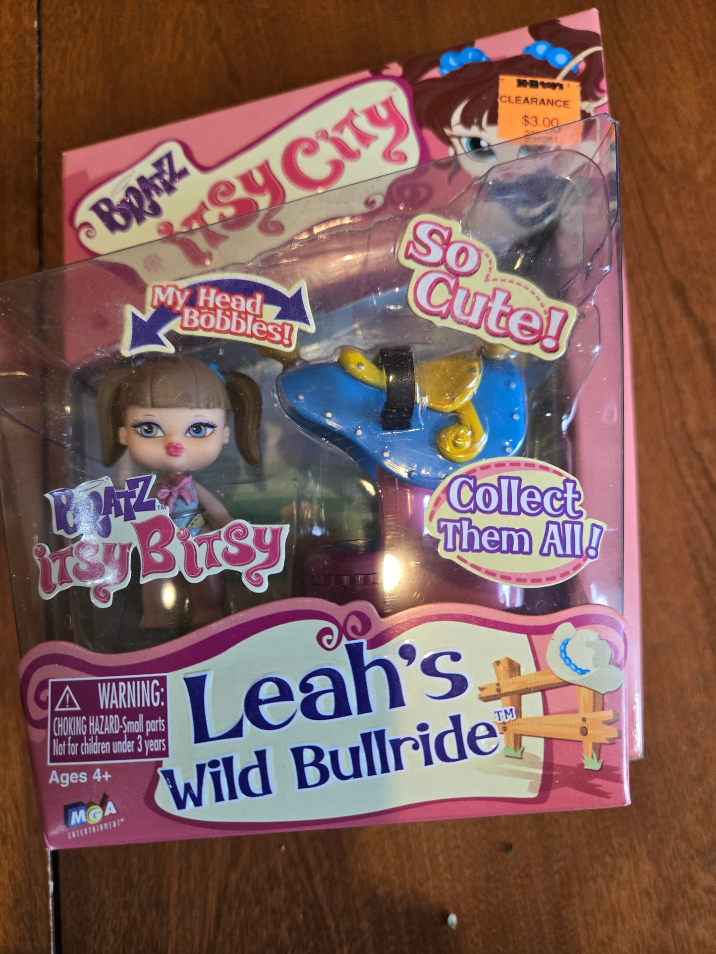 Bratz Mini Itsy City - Leah's wild bullride -  Mint In Box