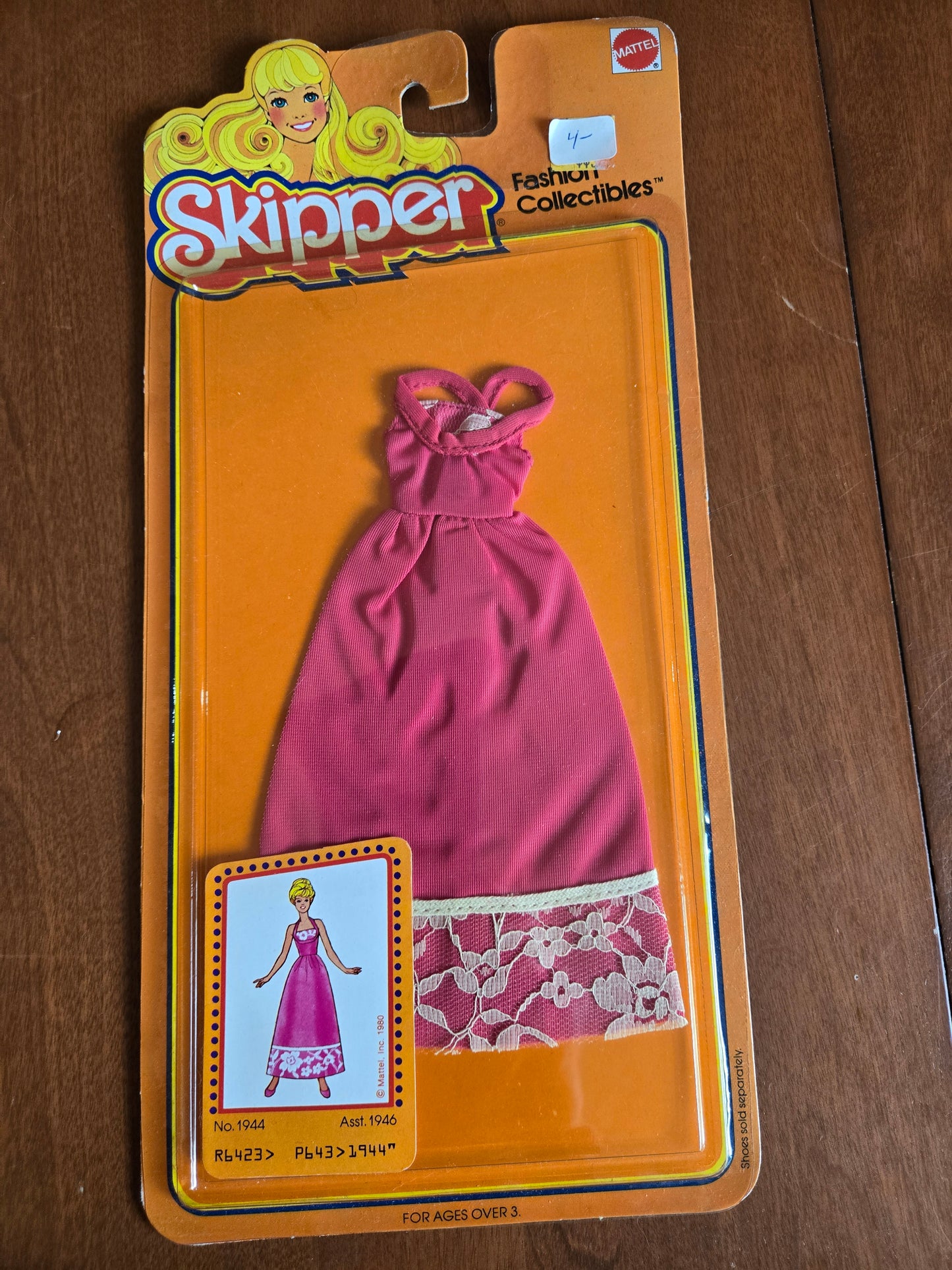 Fashion Collectibles - Barbie  Skipper Fashion - #1944 Mint on card - 1980