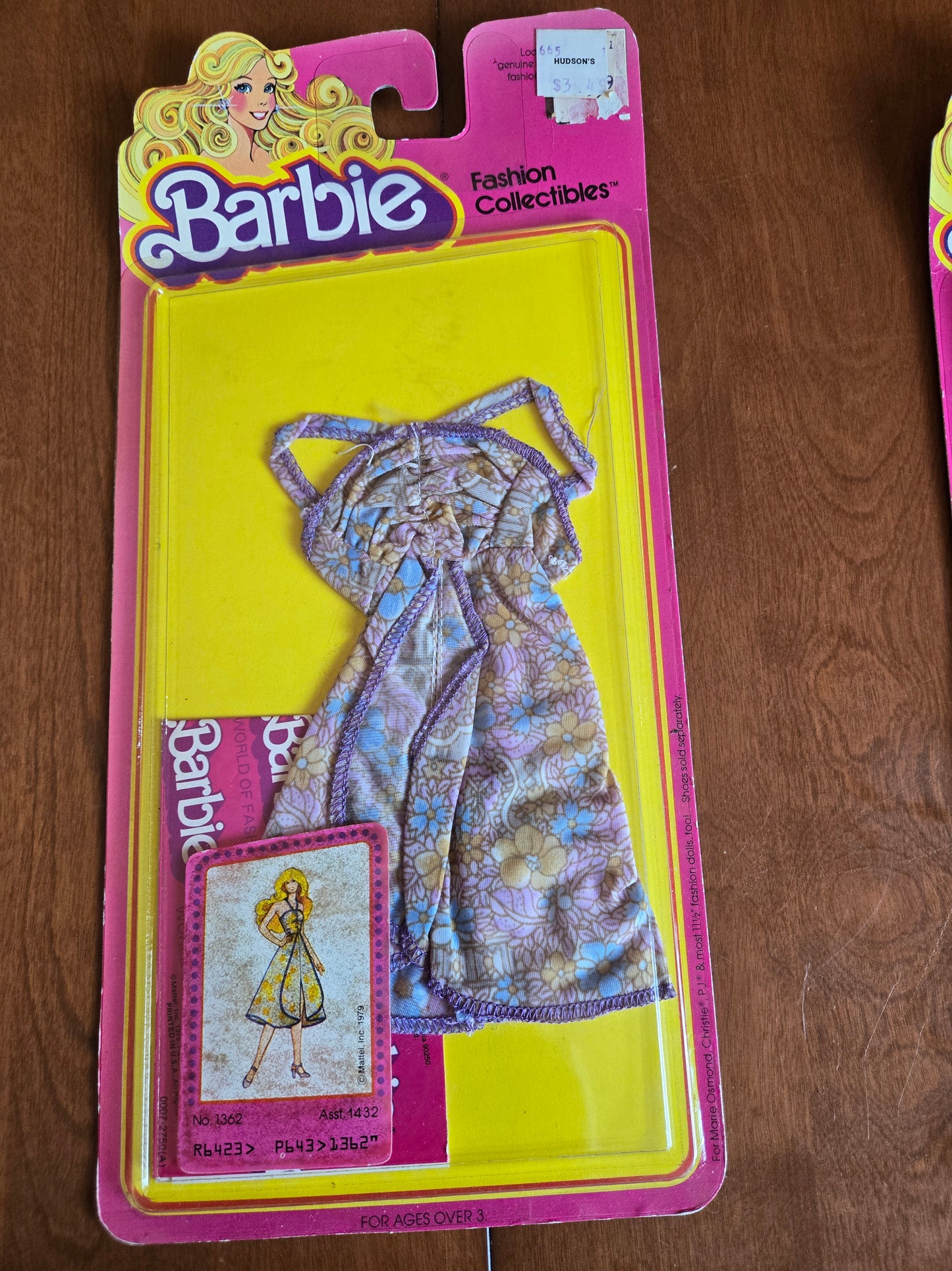 Fashion Collectibles - Barbie  Fashion - #1362 Mint on card - 1978