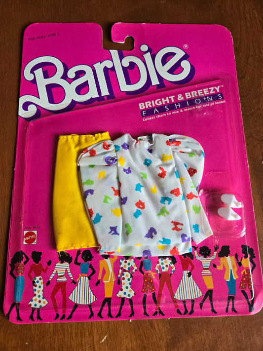 Bright & Breezy Fashions - Barbie  Fashion - White Print Top - Mint on card - 1987