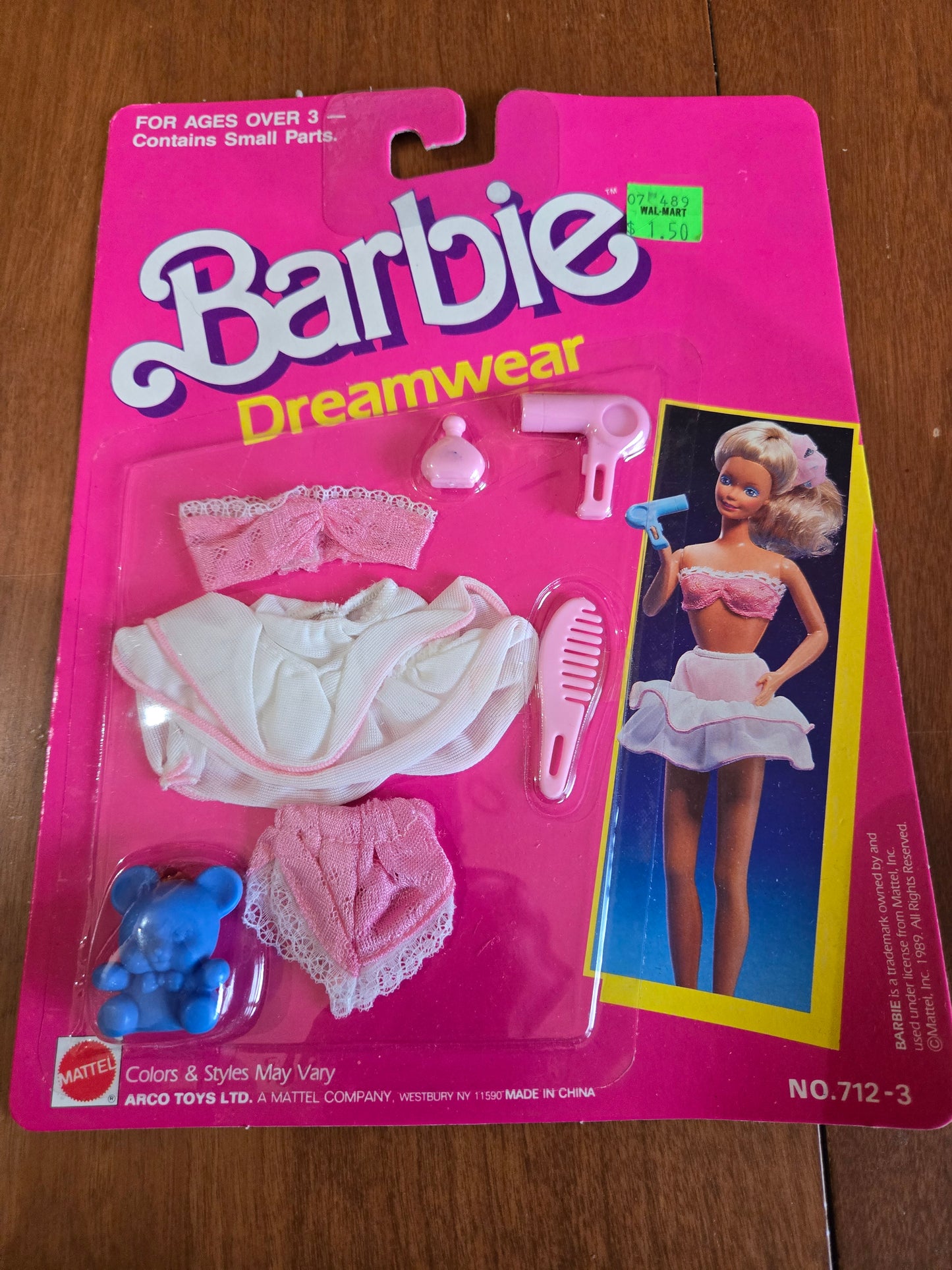 Dreamwear  - Barbie  Fashion - #712-3 - Mint on card - 1989