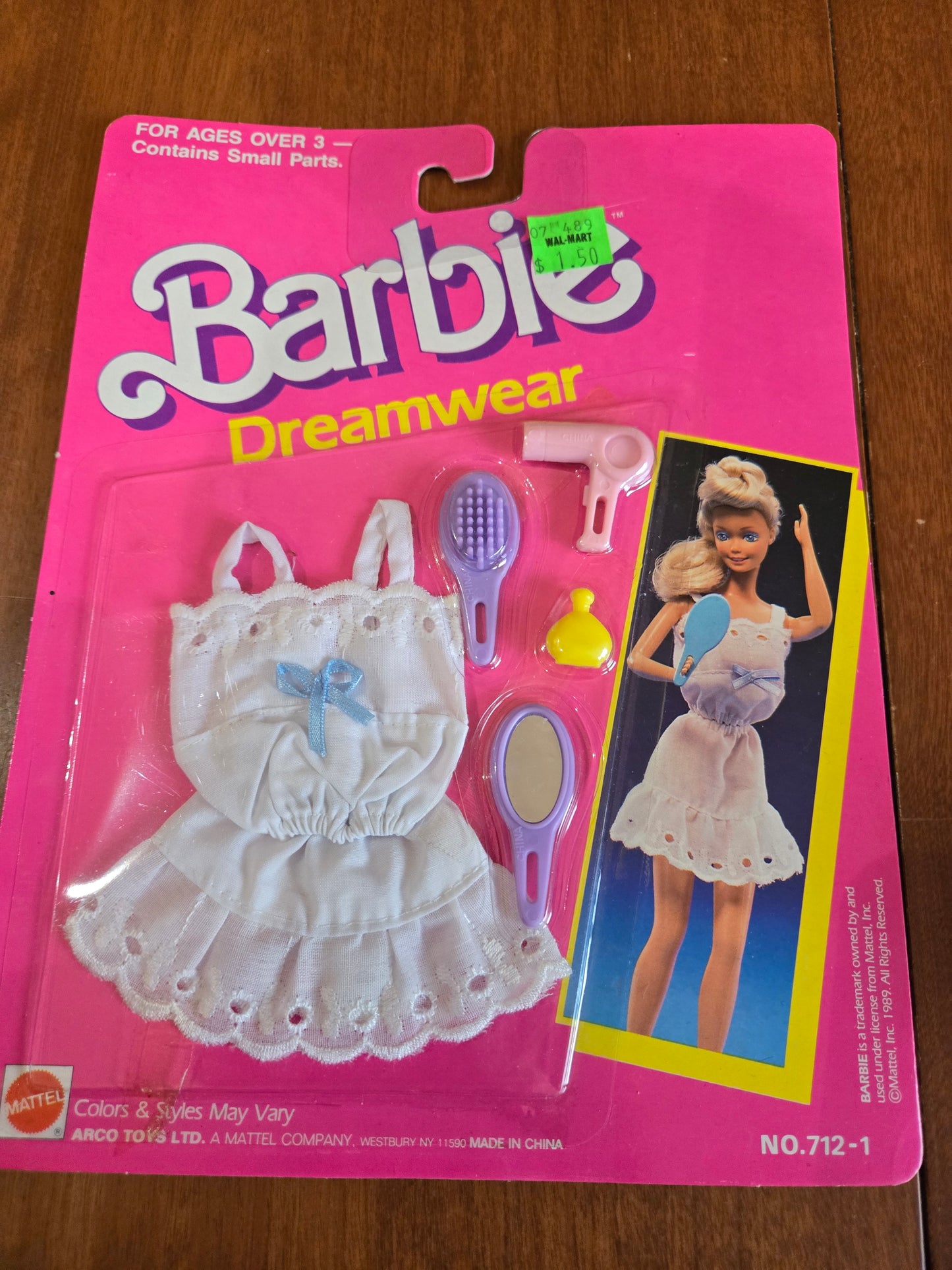 Dreamwear  - Barbie  Fashion - #712-1 - Mint on card - 1989