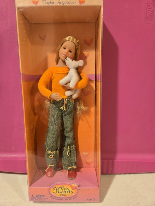Only Hearts Club Doll - Taylor Angelique - Yellow sweater and pet - Mint in Box