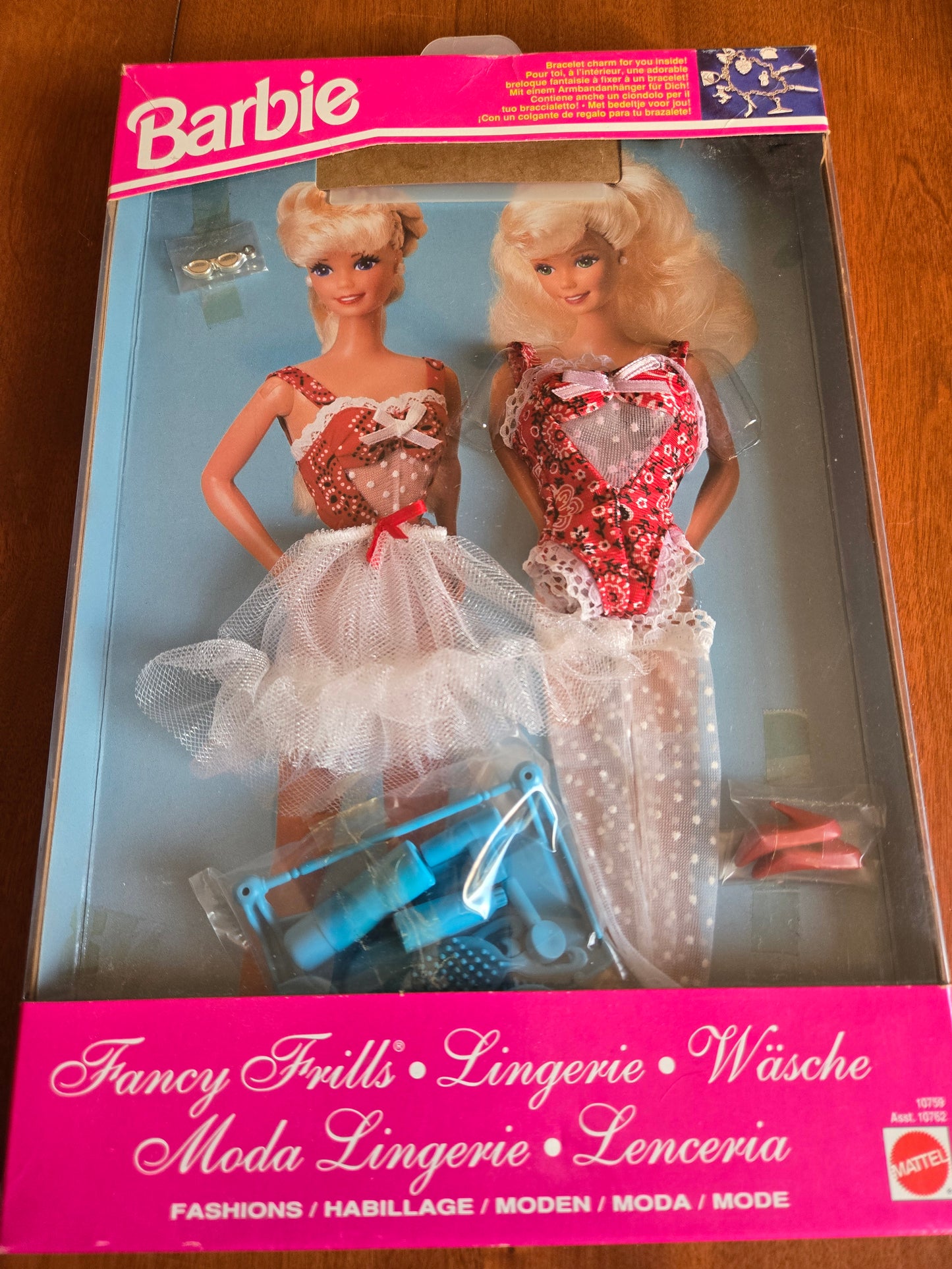 Fancy Frills Lingerie Fashion  Barbie - Rare European multi Language package  - Mint in box - 1993