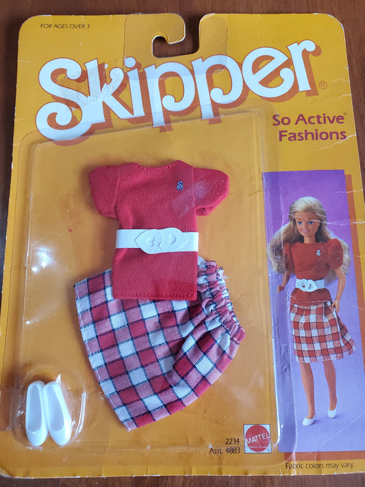 Skipper - So Active Fashion - Barbie - Red Plaid Skirt- Mint on card - 1985