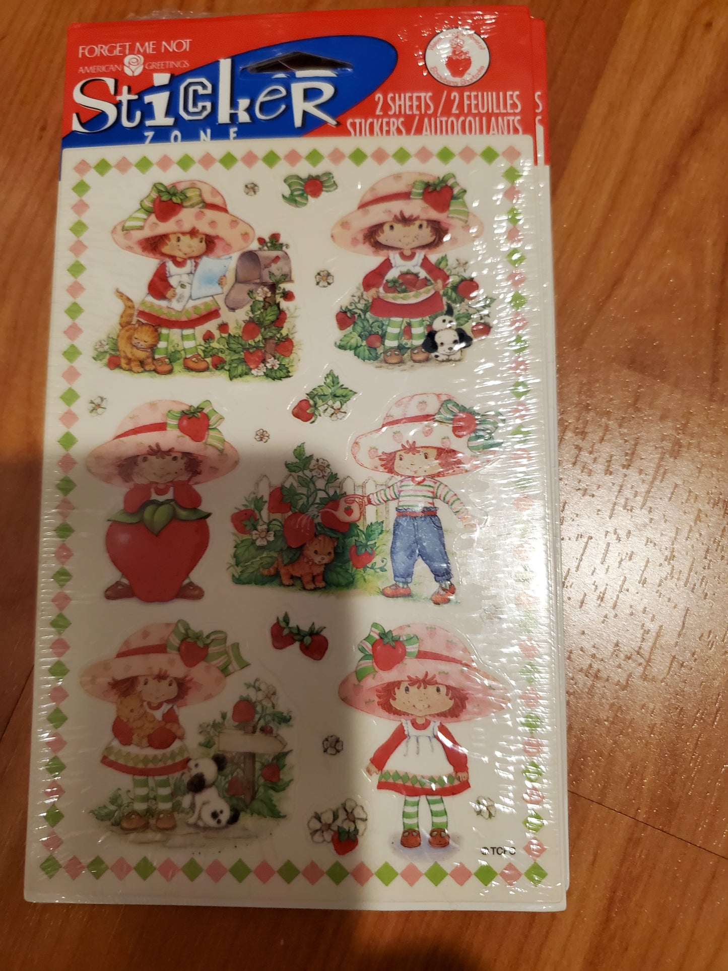Stickers - Mint in Package - 1998 -  Strawberry Shortcake