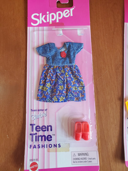 Teen Time Skipper Fashion - Barbie - Denim Dress - Mint on card - 1996